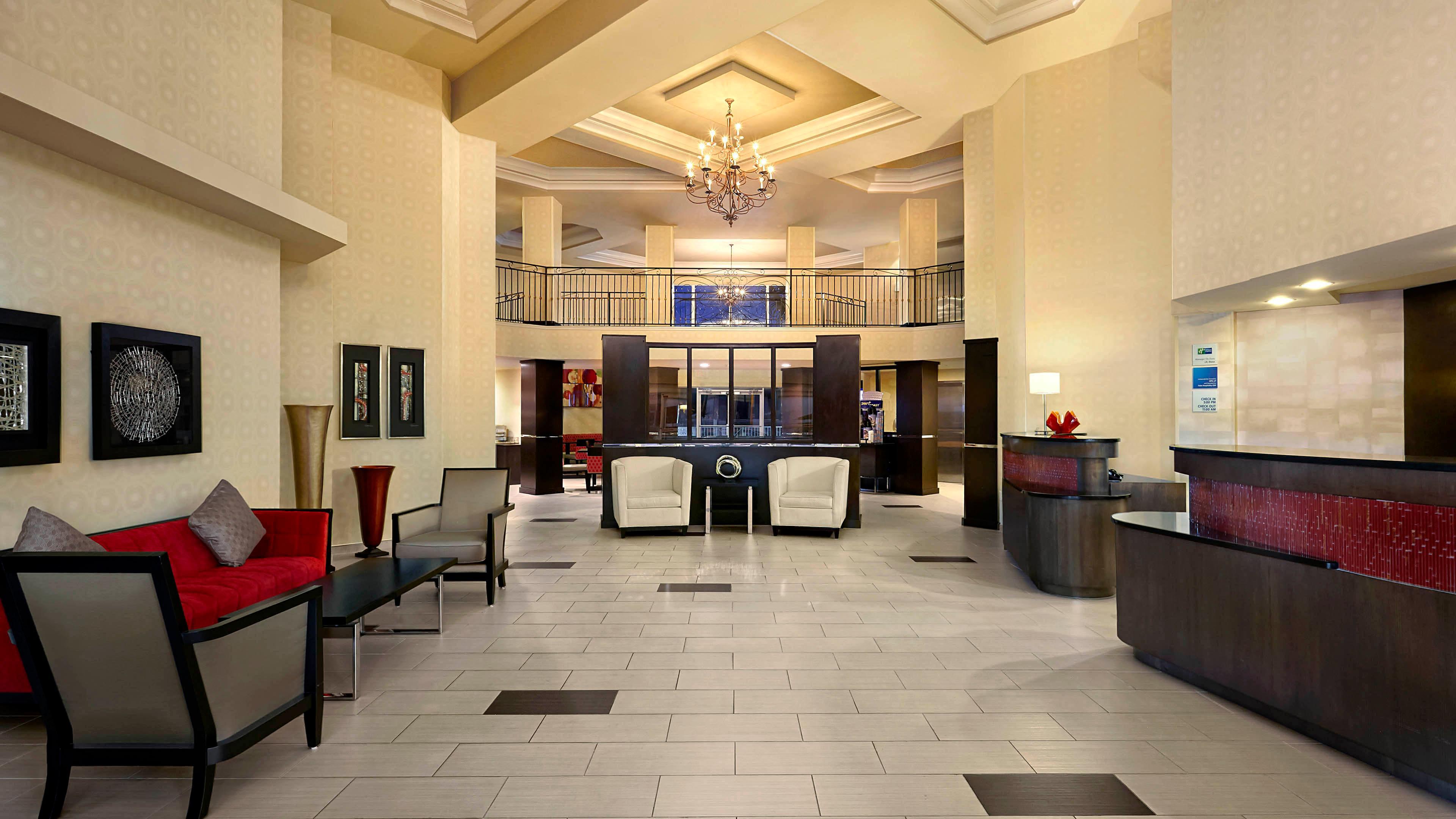 Holiday Inn Express & Suites Naples Downtown - 5Th Avenue By Ihg Exterior foto