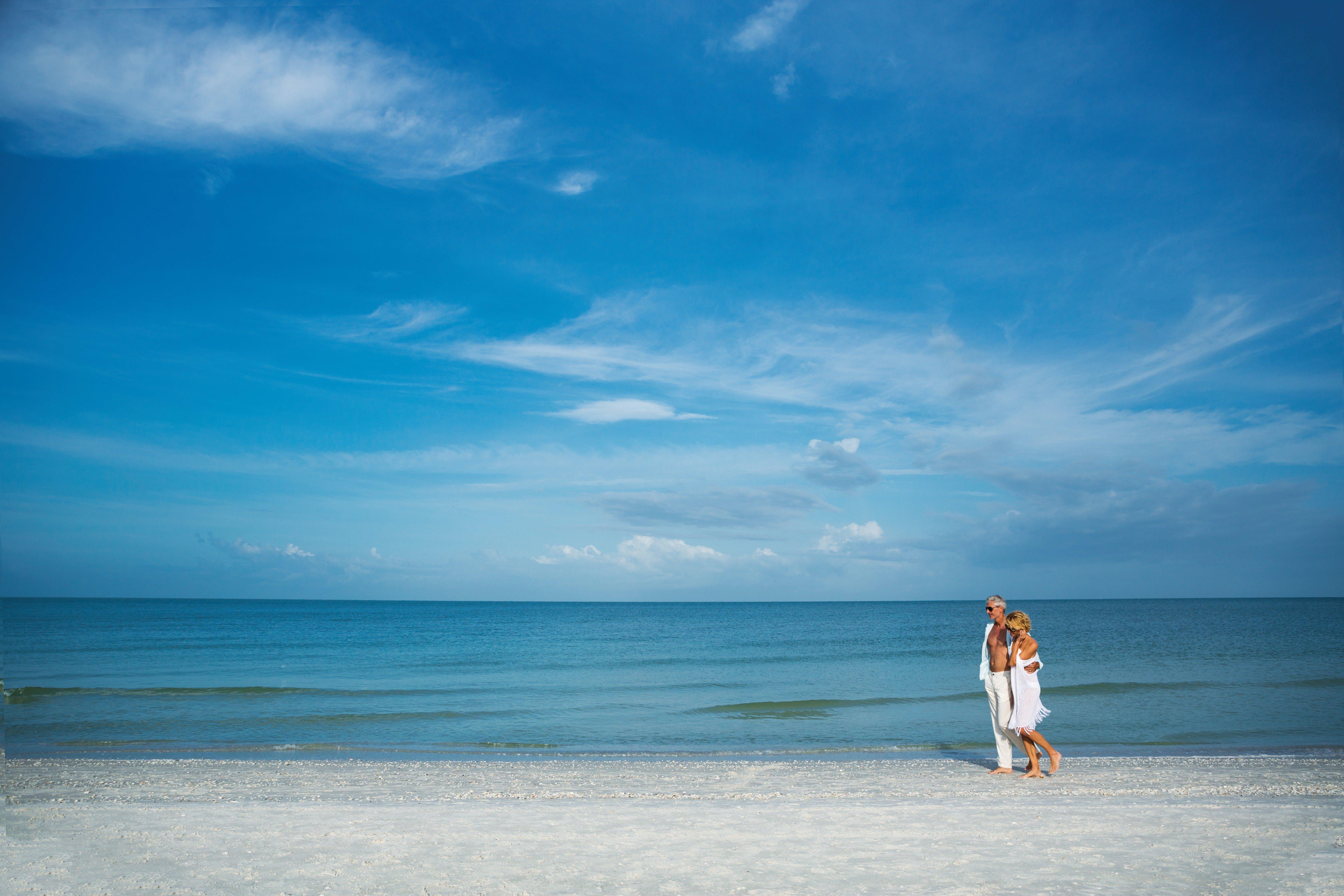 Holiday Inn Express & Suites Naples Downtown - 5Th Avenue By Ihg Exterior foto